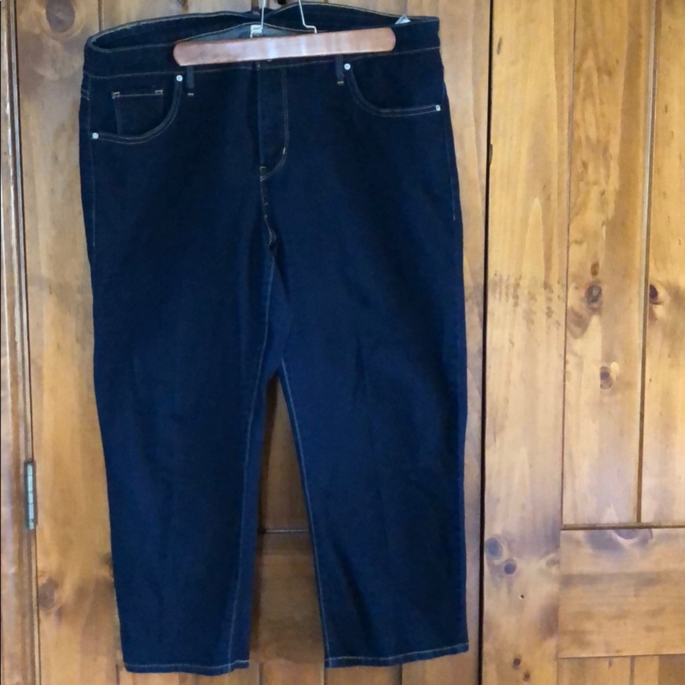Levi’s Capri Jeans